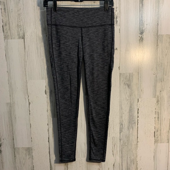 Athleta Pants - ✭4/$25 Athleta chaturganga leggings gray Athleta Pants - ✭4/$25 Athleta chaturganga leggings gray